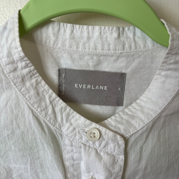 Everlane Popover Collarless Shirt - White, Size 4 - Picture 2 of 3